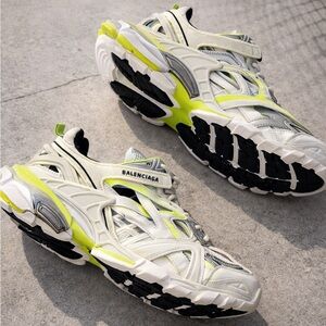 Balenciaga Track 2 Trainer Low Top Chunky Sneakers White Fluo Yellow US 8-9 New